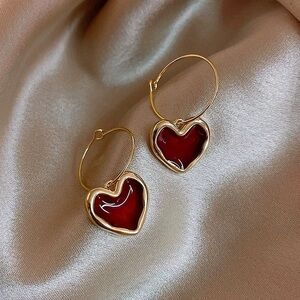 Vintage inspired red heart earrings